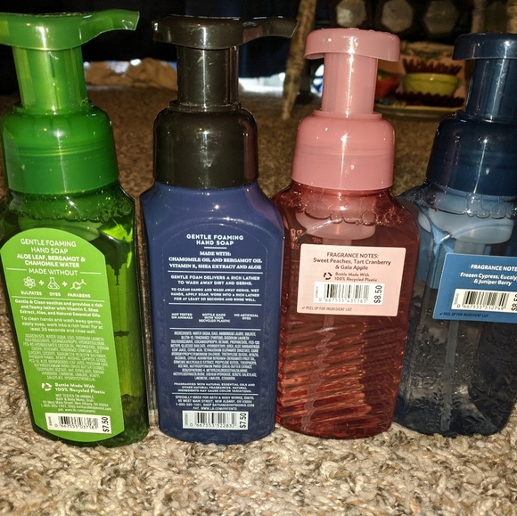NEW! Bundle of Bath & Body Works Foam Hand Soaps (4) - Picture 4 of 8